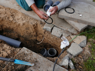 What Are the Signs of a Damaged Sewer Line in Your Home?